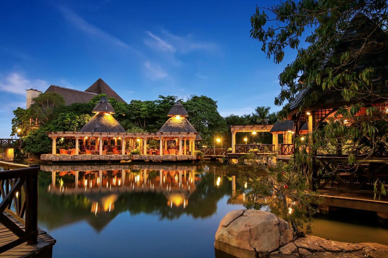 Summerfield Botanical Garden & Exclusive Resort Matsapha Extérieur photo