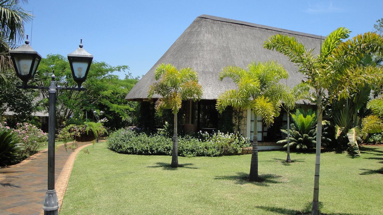 Summerfield Botanical Garden & Exclusive Resort Matsapha Extérieur photo