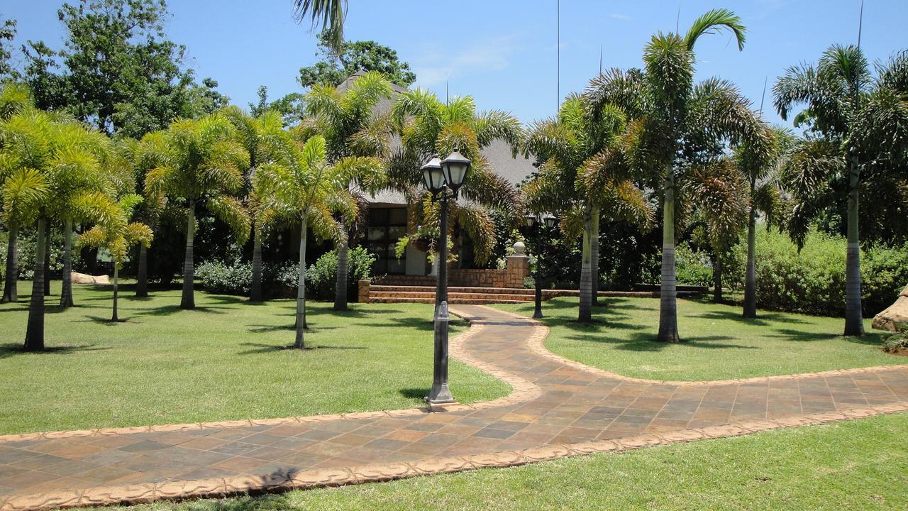 Summerfield Botanical Garden & Exclusive Resort Matsapha Extérieur photo